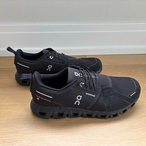 ON Cloud 6 Men’s size 8.5